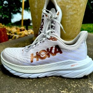 Women’s Hoka Mach 1.  Size 6. White with subtle tan contrast.